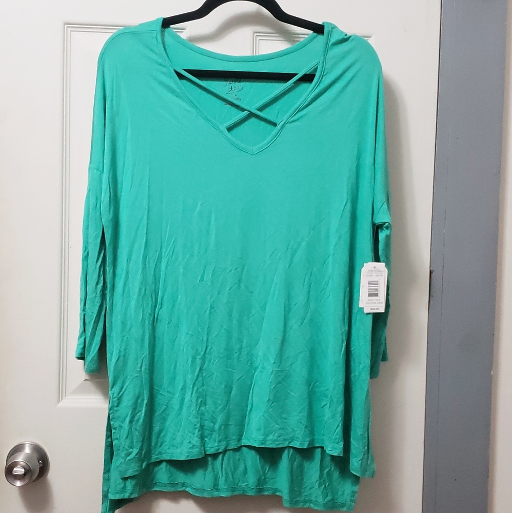 Womens long sleeve shirt